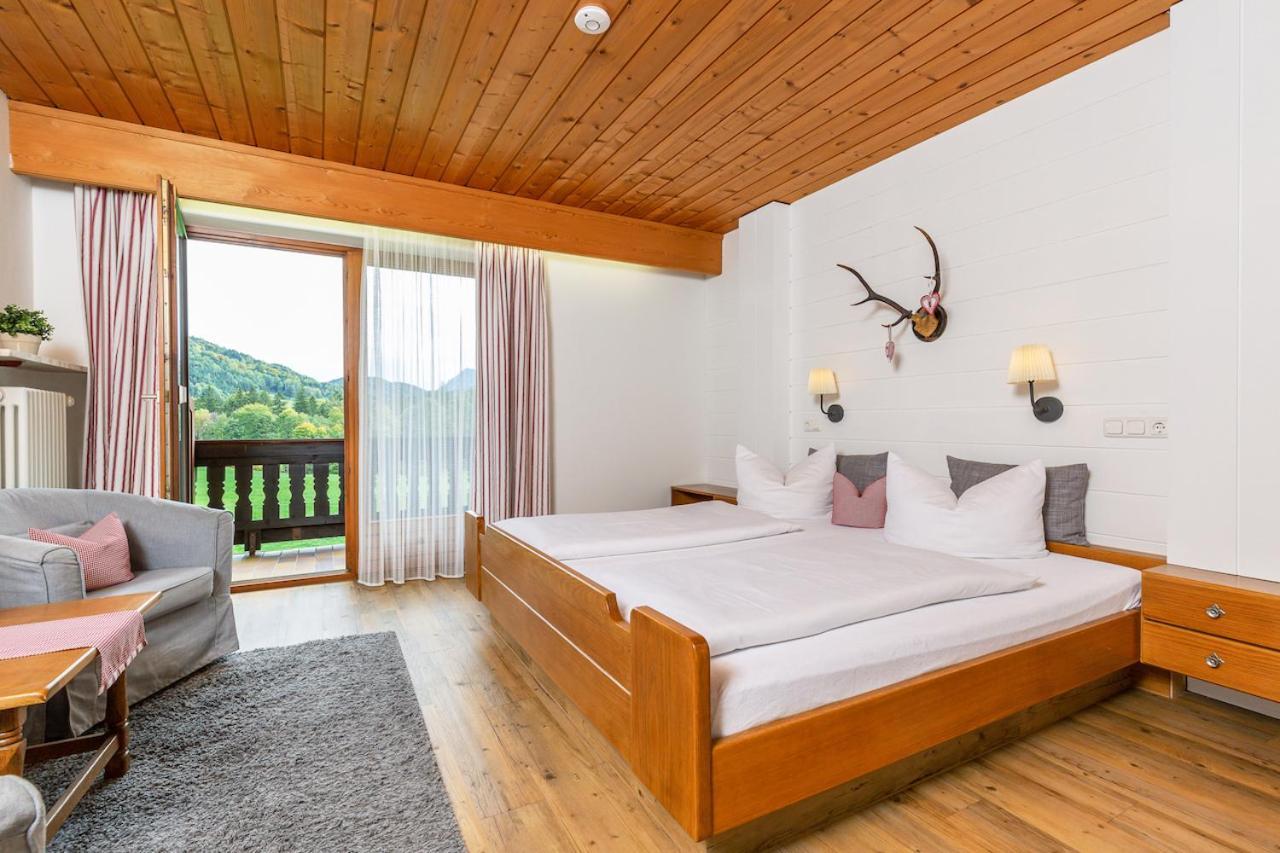 Gaestehaus Menkenbauer Ruhpolding Esterno foto