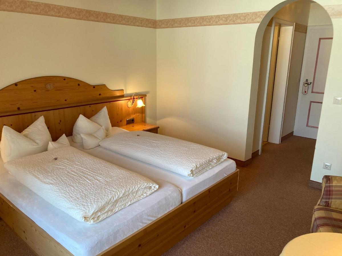 Gaestehaus Menkenbauer Ruhpolding Esterno foto