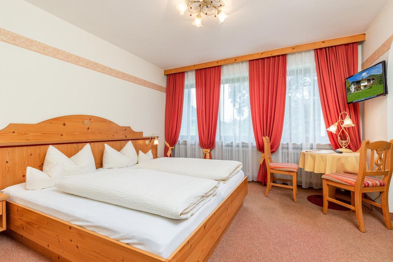 Gaestehaus Menkenbauer Ruhpolding Esterno foto
