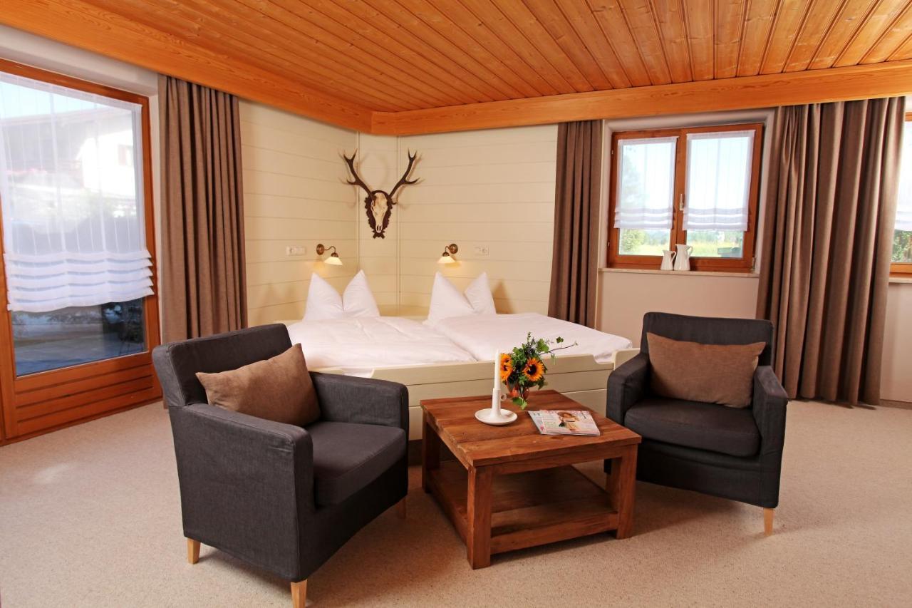 Gaestehaus Menkenbauer Ruhpolding Esterno foto